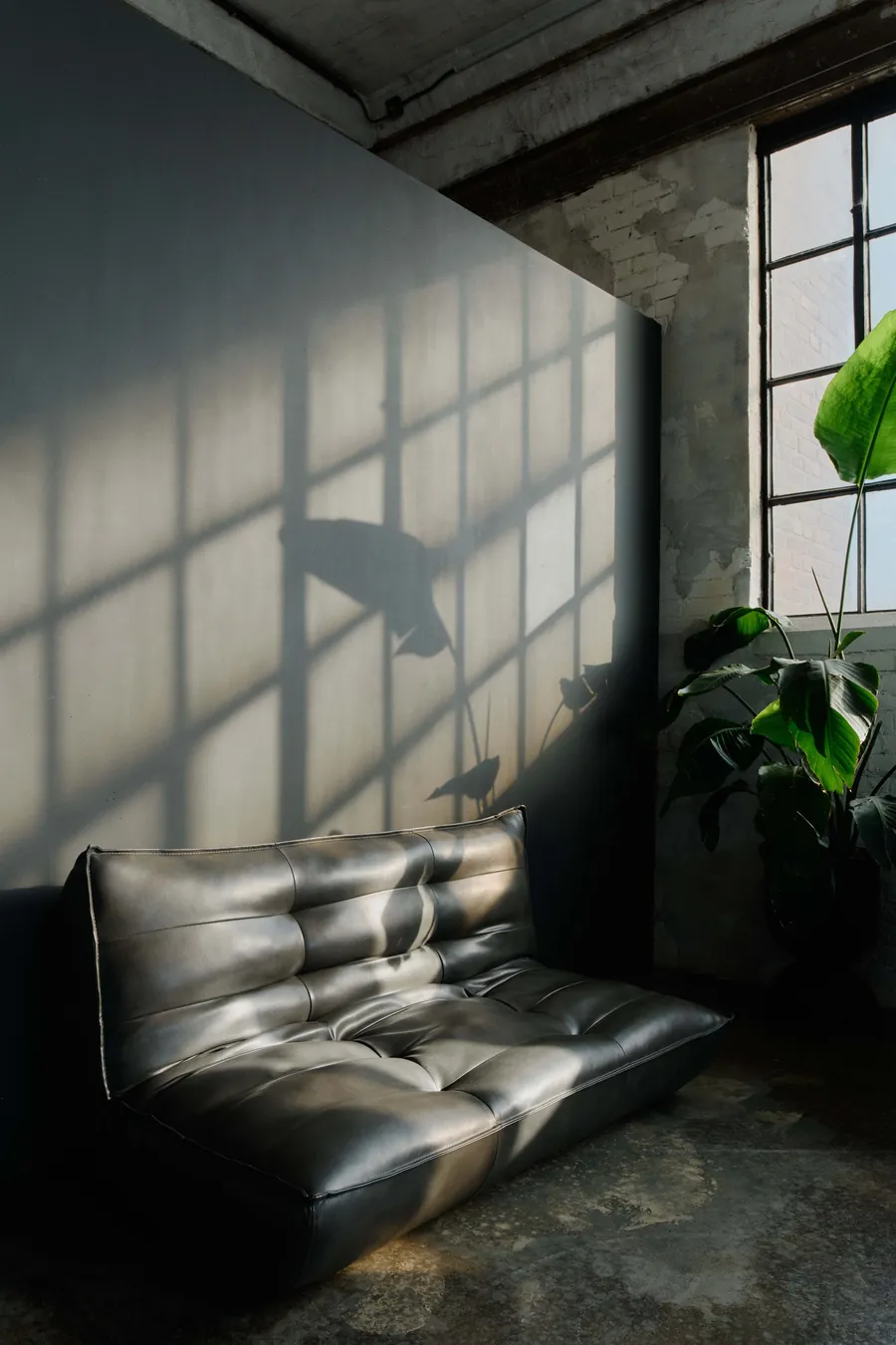 Ledersofa – Brooklyn Studio